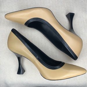 RARE! Karl Lagerfeld Pumps Lanea 11M